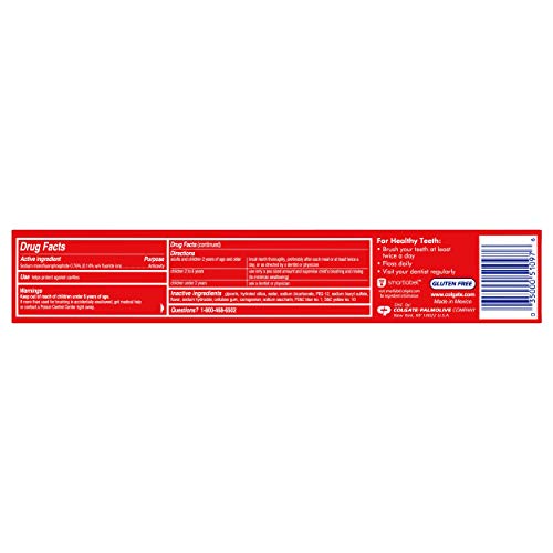 Pasta dental Colgate Sparkling White, aceites de menta naturales para frescura duradera.