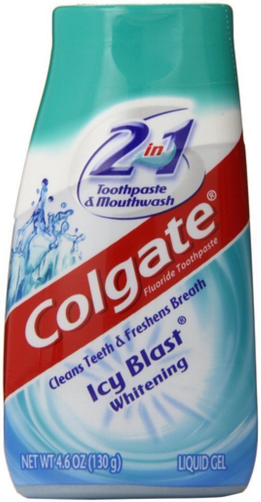 Colgate pasta dientes, fórmula en gel clara, menta refrescante.