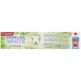 Cepillado en lavabo con Colgate Sparkling White para uso diario.