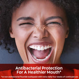 Aroma fresco de Colgate Total, limpieza dental agradable.