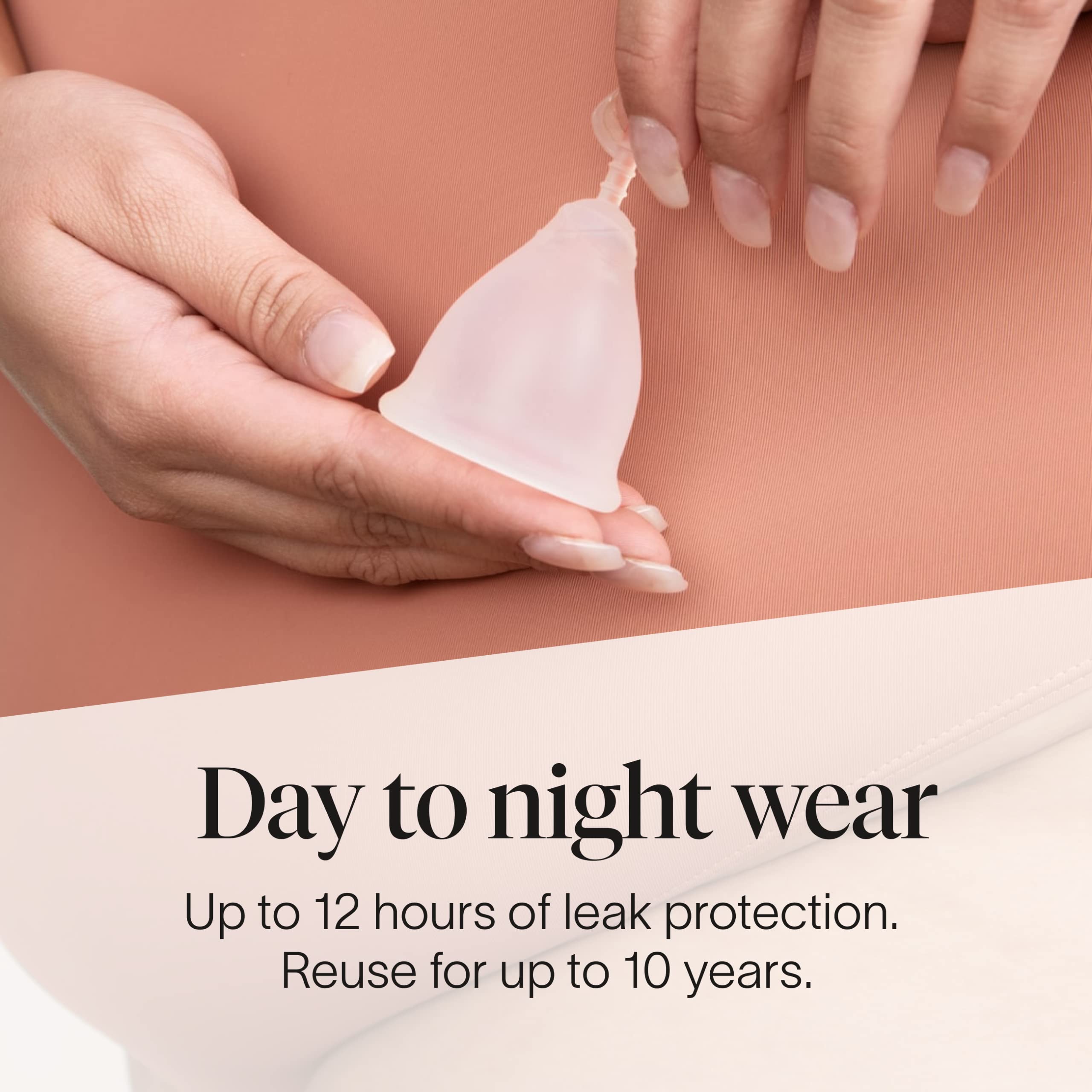 Cora Copa Menstrual Tamaño 1, base texturizada para agarre seguro.