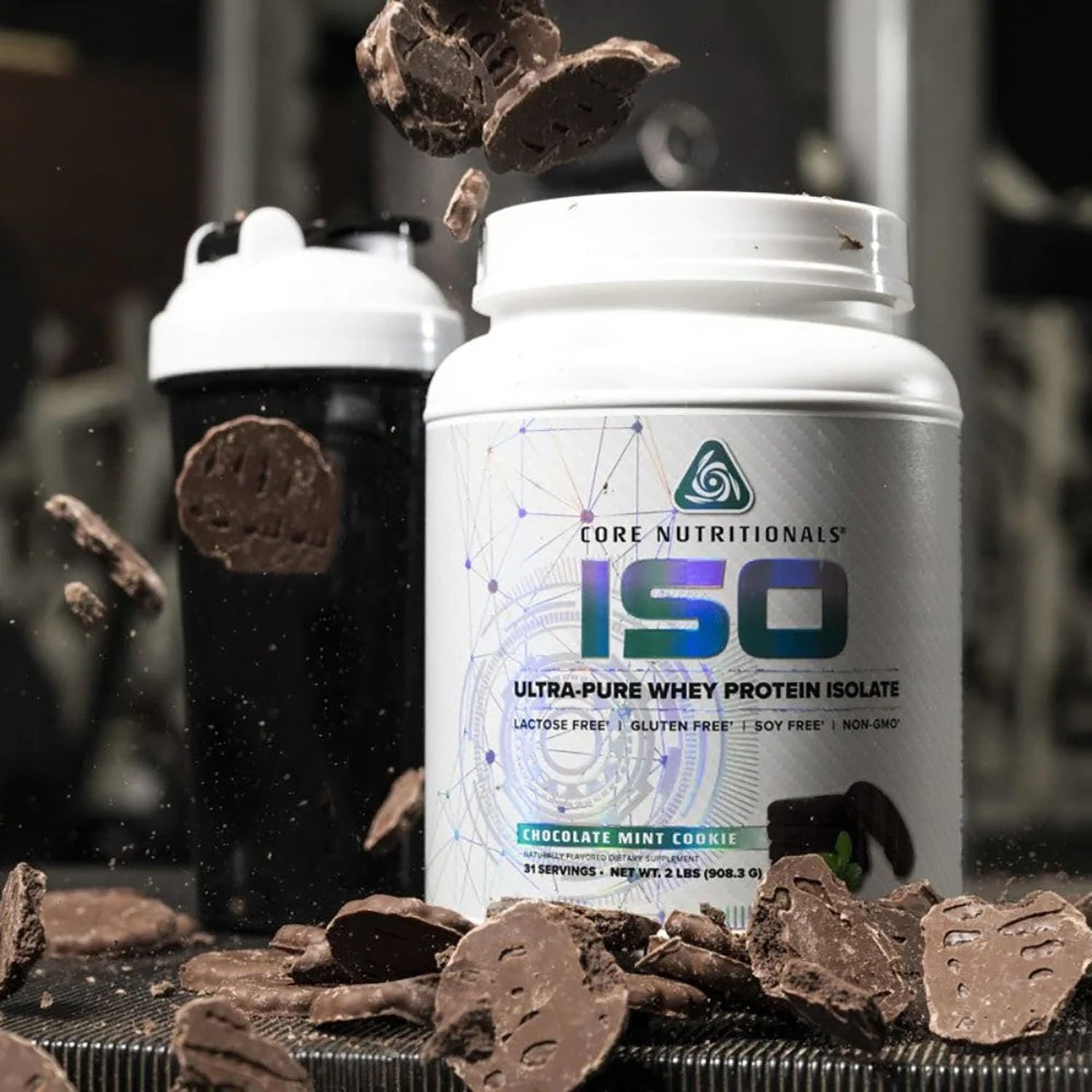 Core Nutritionals Iso Whey, envase compacto para uso diario.