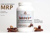 Core Nutritionals MRP, cuchara medidora junto al polvo, facilita porciones y planificación.
