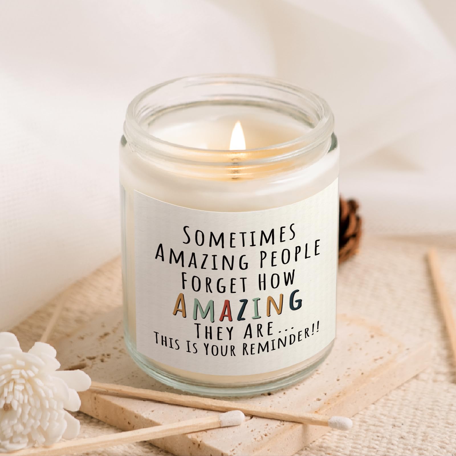 Vela Craftique para crear ambiente relajante con lavanda y eucalipto