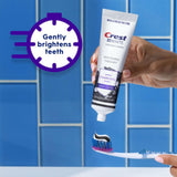 Crest 3D White Whitening Therapy, menta vigorizante, aroma fresco durante el cepillado.