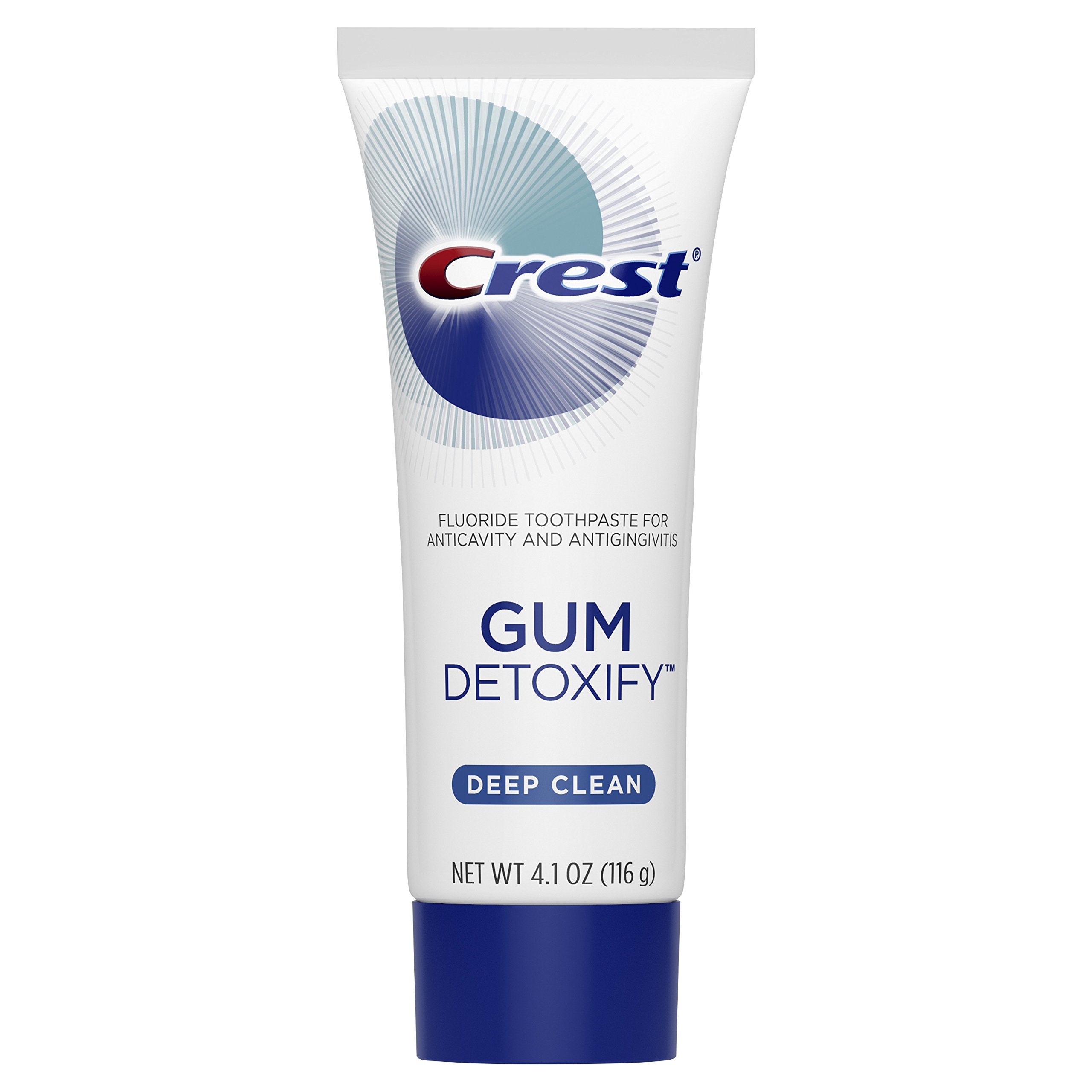Crest Gum Detoxify penetra lugares difíciles cerca de la línea de las encías