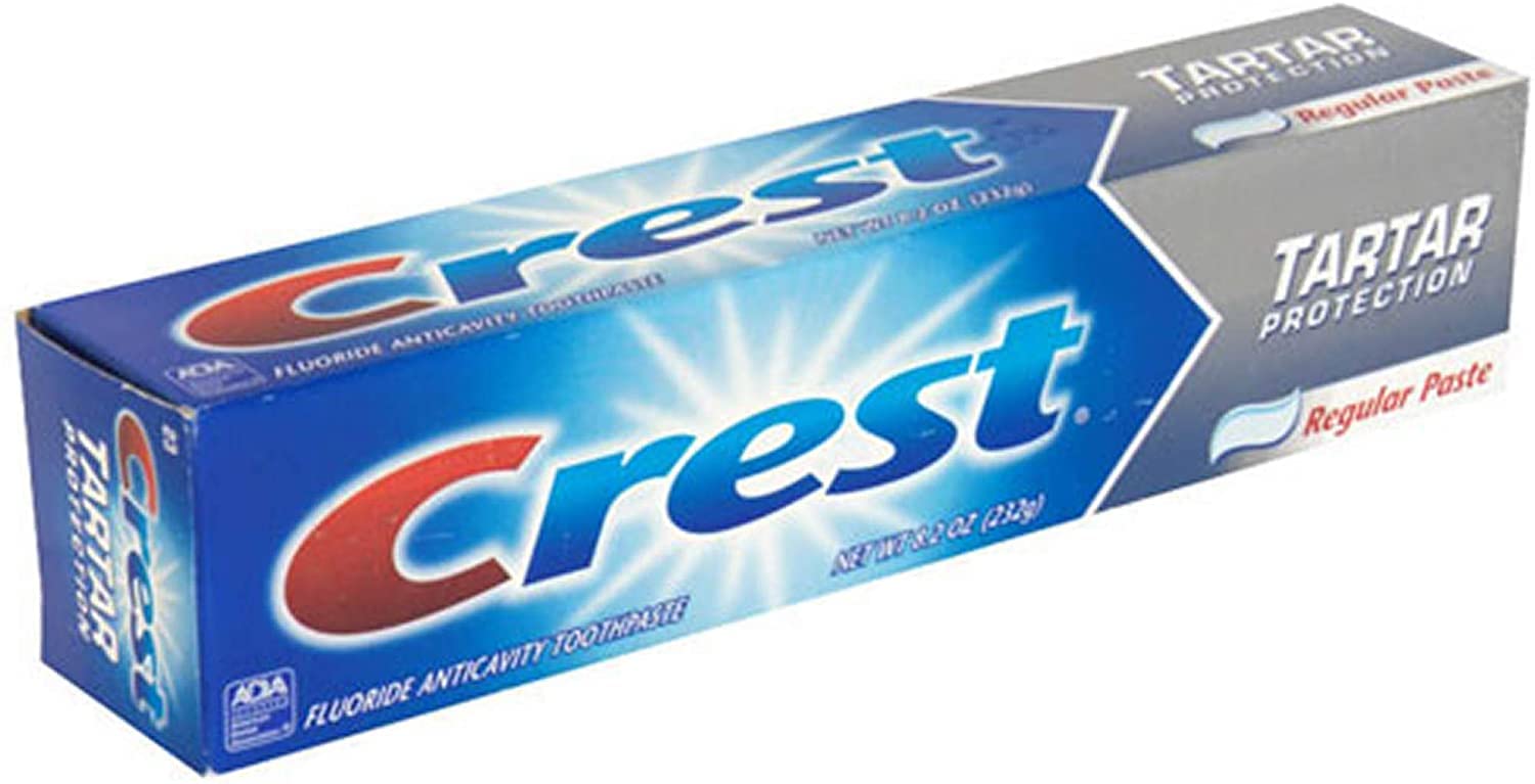 Crest pasta dental menta fresca con espuma para limpieza diaria.