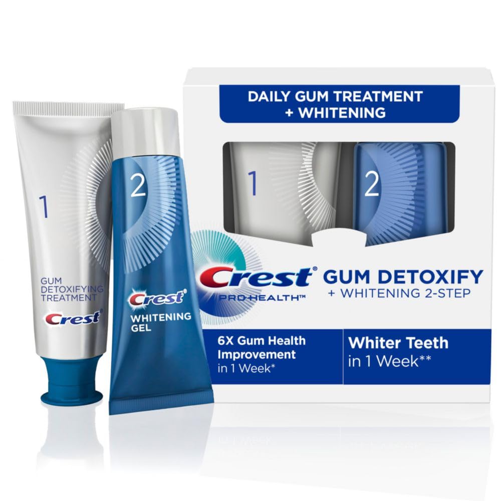 Crest Pro-Health Detoxify espuma activada limpia encías y alcanza zonas difíciles.