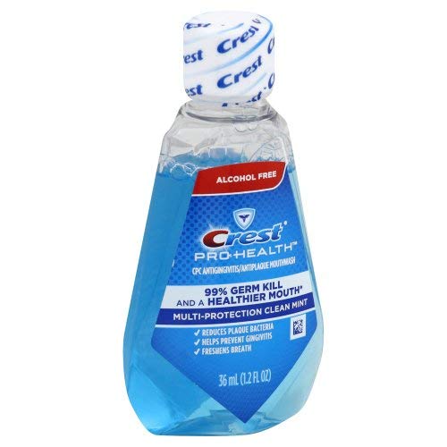 Crest Pro-Health enjuague bucal mentolado, resultado fresco tras cada uso.