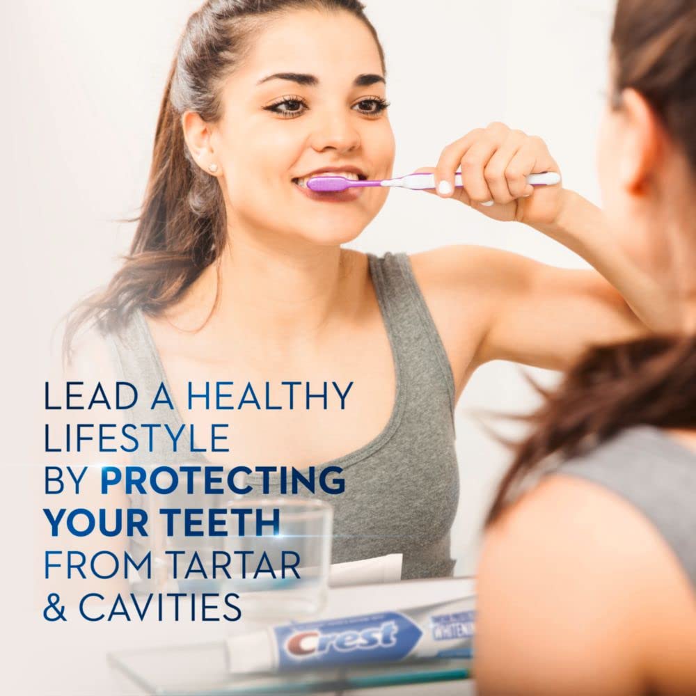 Textura crema blanca Crest protege dientes con limpieza suave