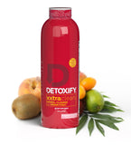Detoxify XXtra Clean Herbal, botella-frente, ideal para comenzar una rutina diaria de bienestar.