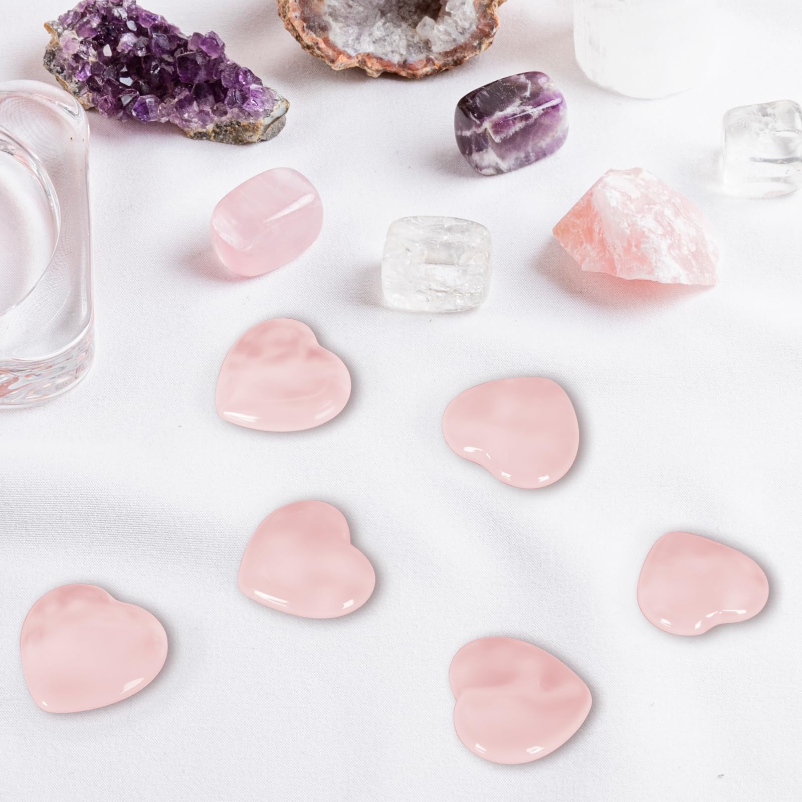 Ditind cuarzo rosa Corazón piedras de bolsillo para energía en movimiento.