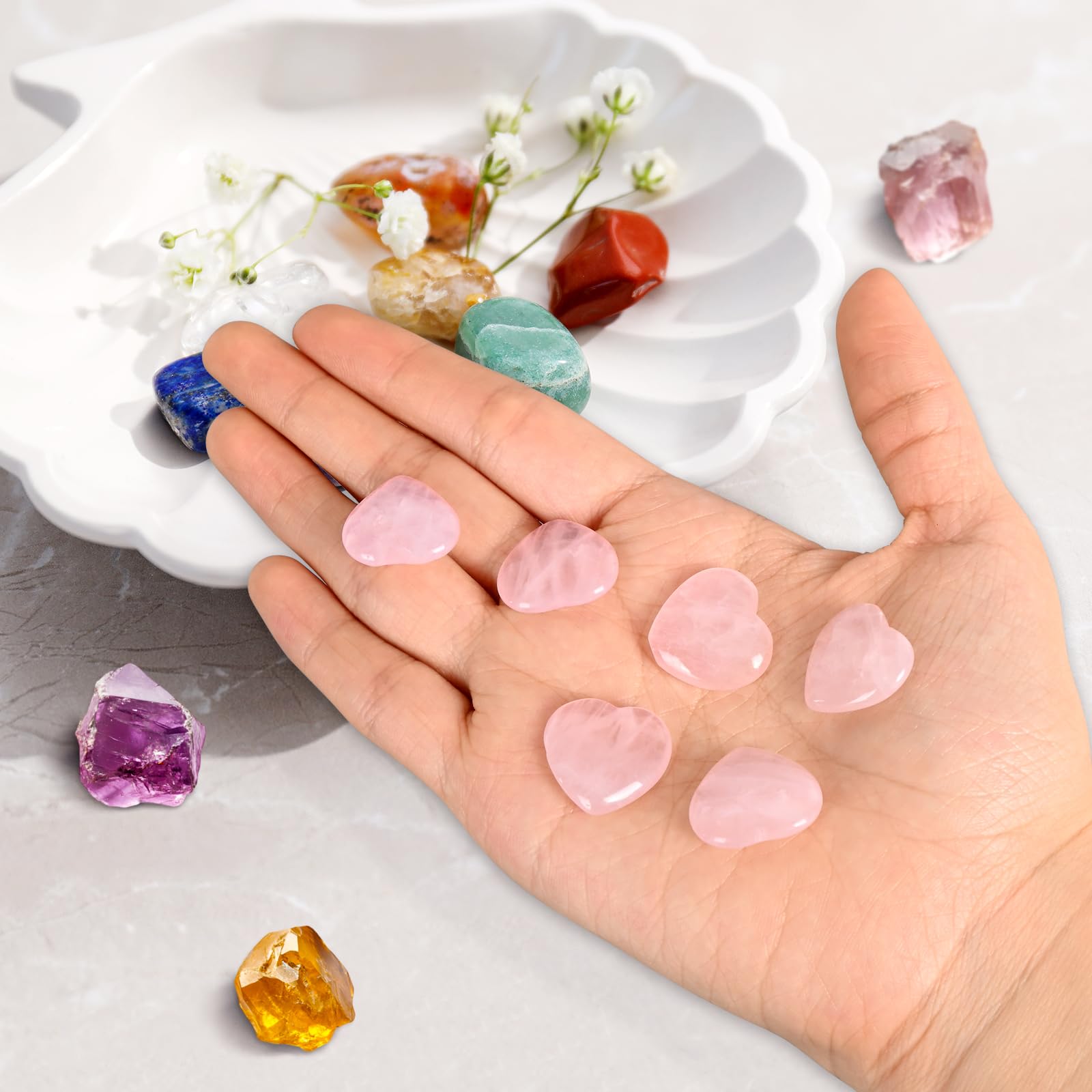 Ditind cuarzo rosa Corazón pulido con acabado suave para meditación y relajación.
