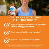 Mano sosteniendo una cápsula Doctor's Best Ubiquinol 100 mg