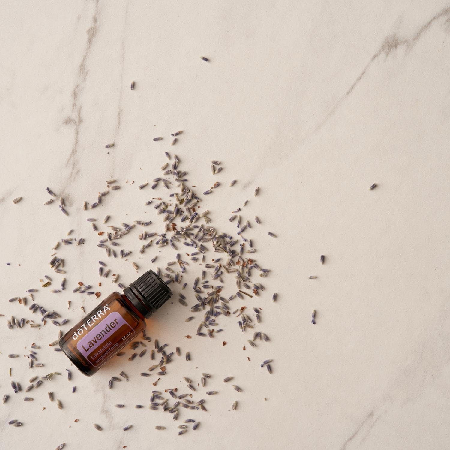 doTERRA Lavender: masaje suave para aliviar tensiones en cuello y hombros.