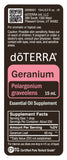 doTERRA Geranium: puede combinarse con champú para cabello suave.