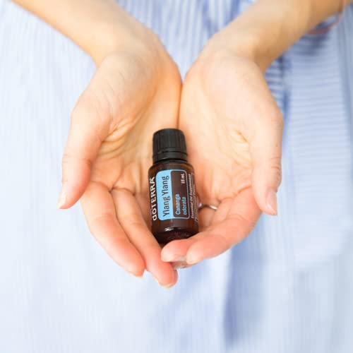 doTERRA Ylang Ylang: mezcla con aceite de coco para acondicionador capilar.