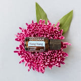 doTERRA Ylang Ylang: vapor facial aromaterapia para revitalizar la piel.