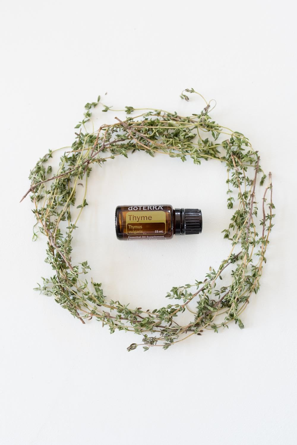 doTERRA Tomillo: aroma en cocina para realzar platos con sabor herbáceo