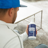 doTERRA Deep Blue Rub durante masaje suave en la espalda para aliviar molestias