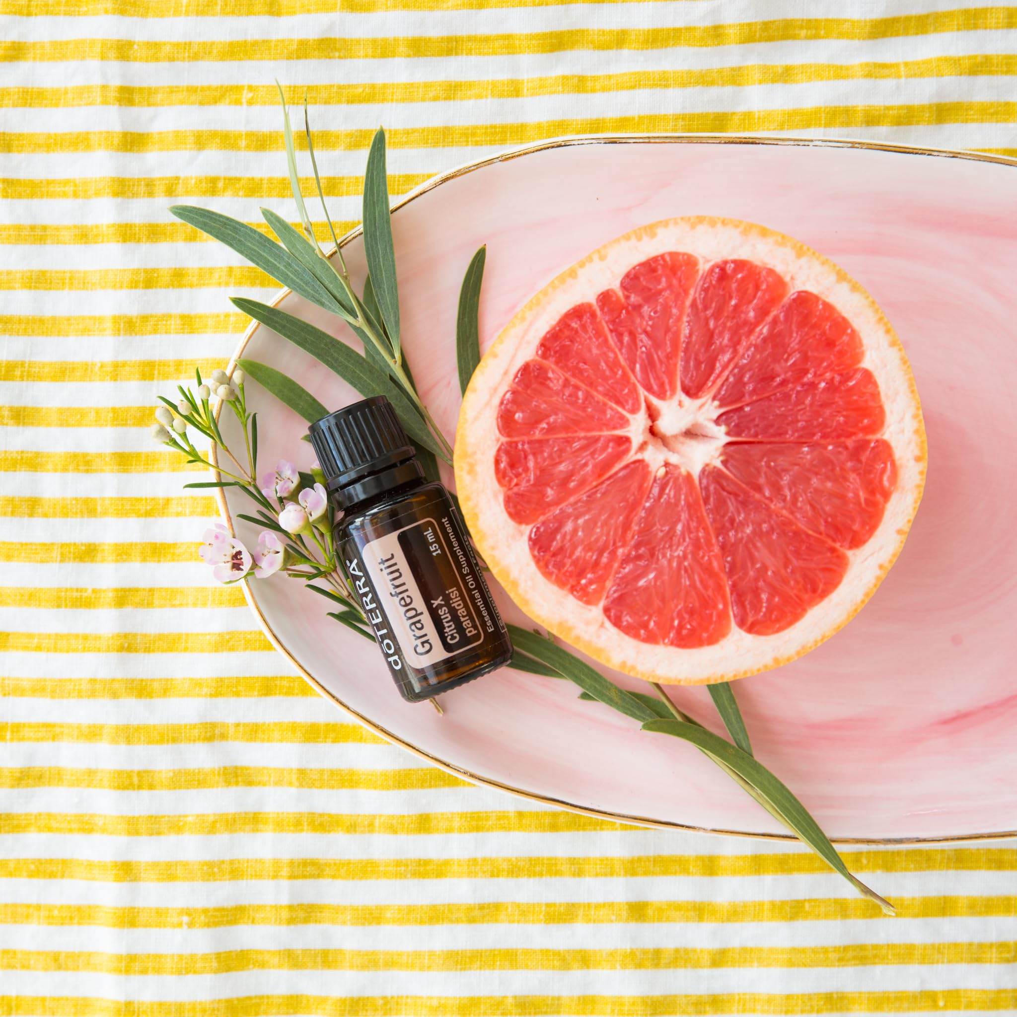 doTERRA Toronja, aceite esencial con pipeta para cosmética casera.