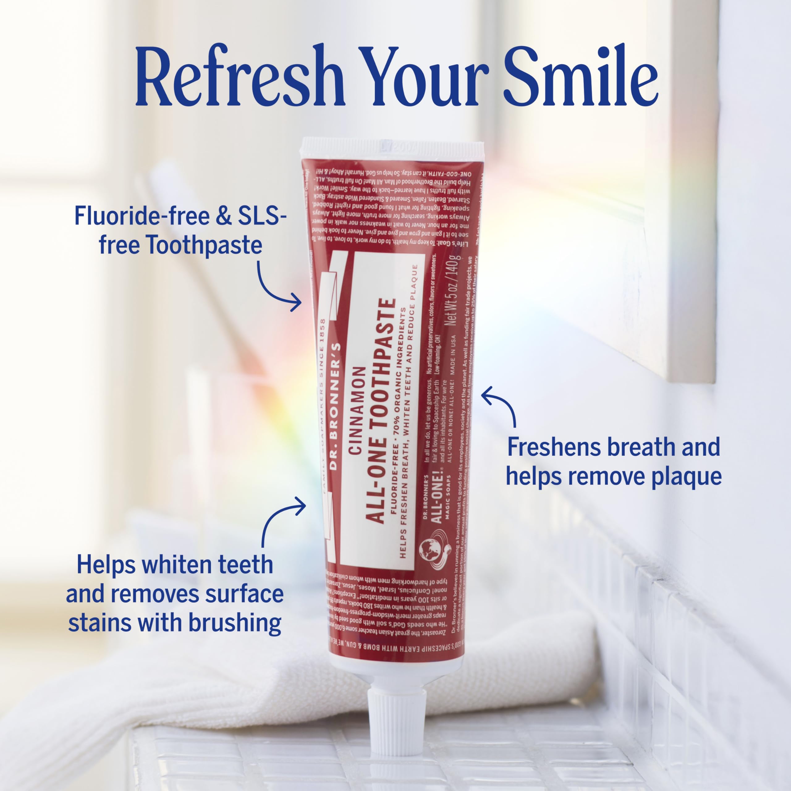 Aplicación suave de Dr. Bronner’s canela para cepillado diario