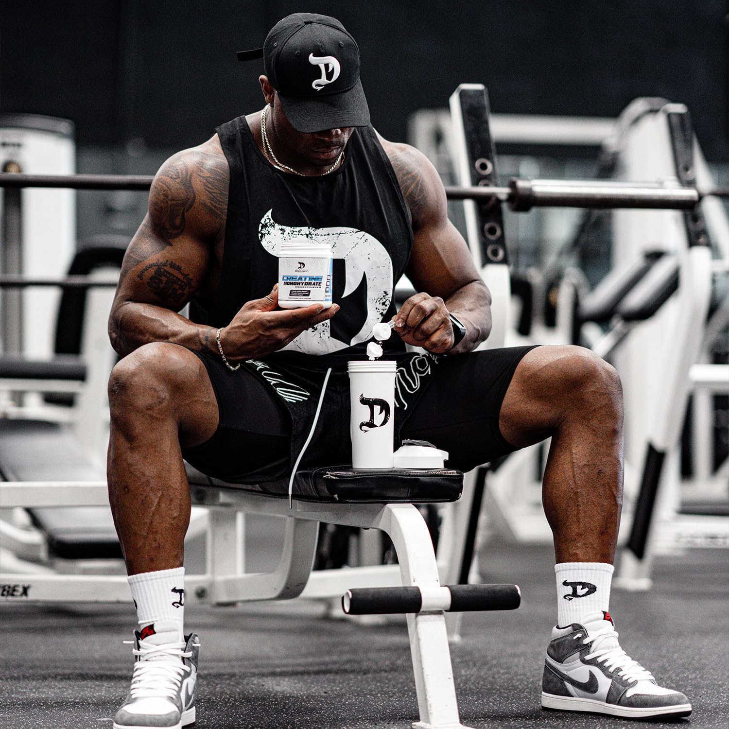 DRAGON PHARMA Creatina Monohidrato rutina posentrenamiento para recuperación.