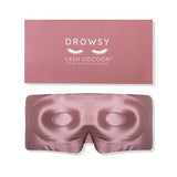 Mascarilla de seda DROWSY protege pestañas naturales durante la noche.