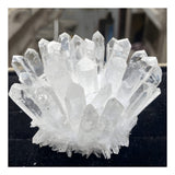 dukiza cristal en racimo de cuarzo blanco para meditación y armonía.