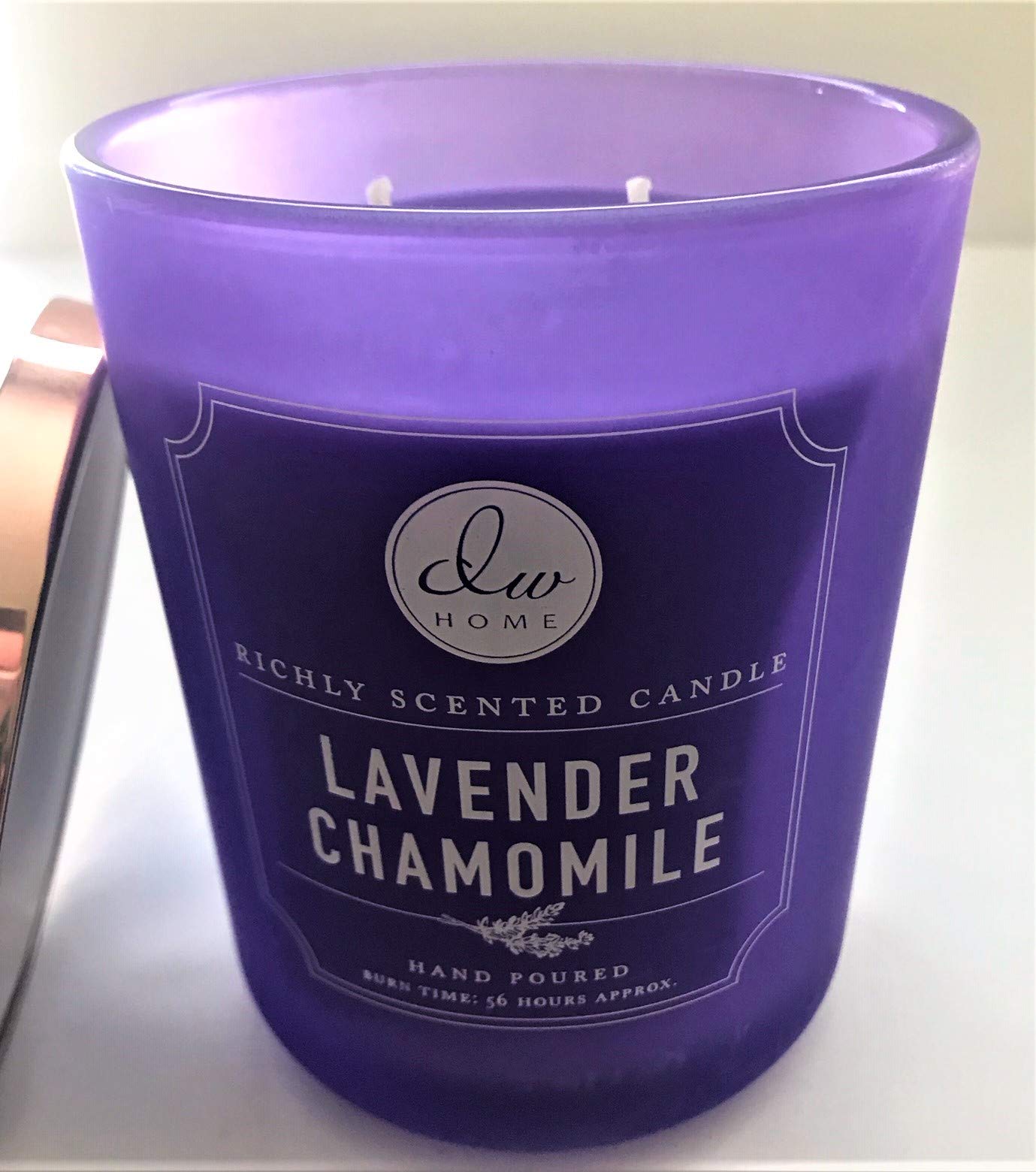Vela DW Home aromática de larga duración para espacios grandes.