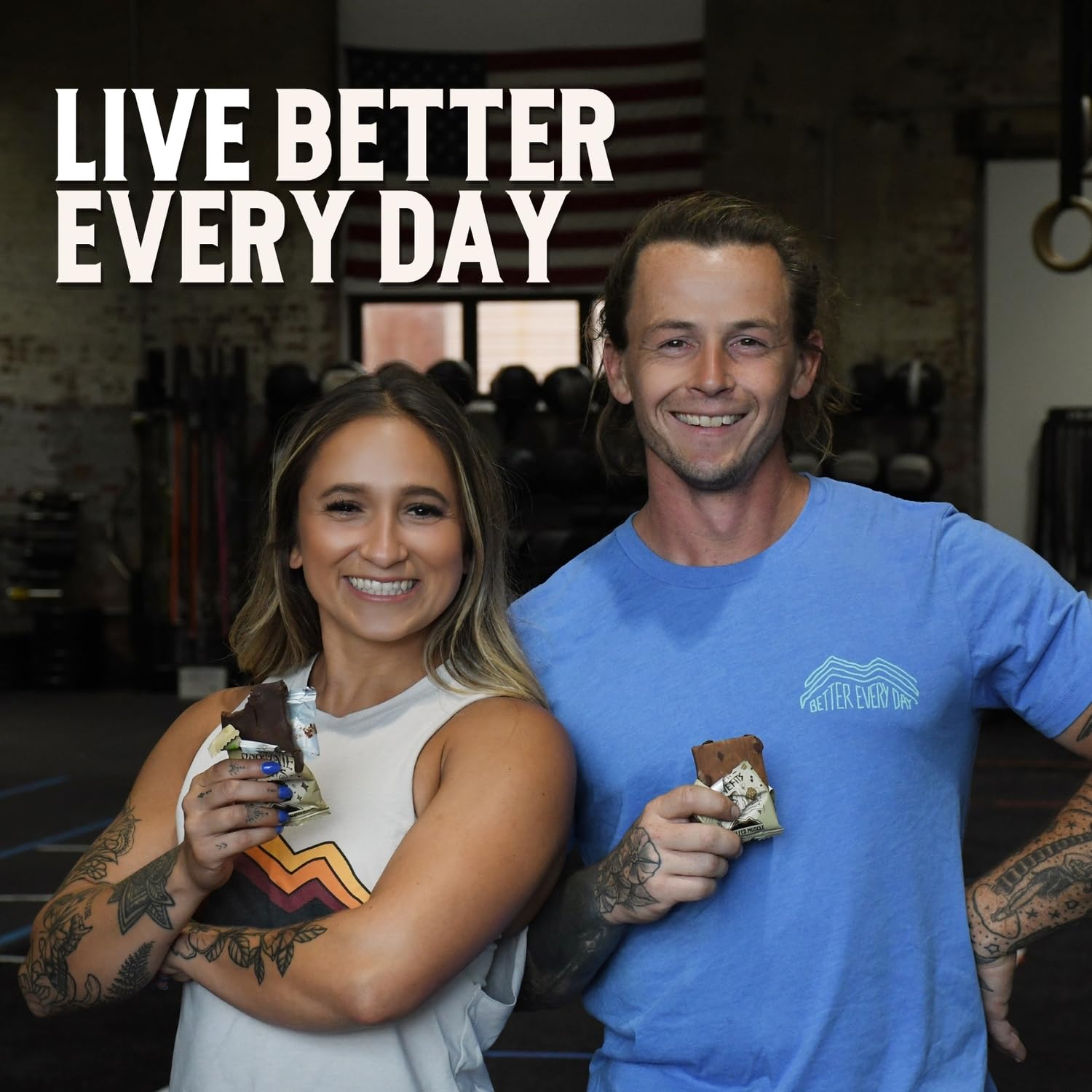Earth Fed Muscle barra proteina con miel y coco para energía sostenida.