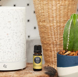 Edens Garden difusor en uso con aroma agradable.