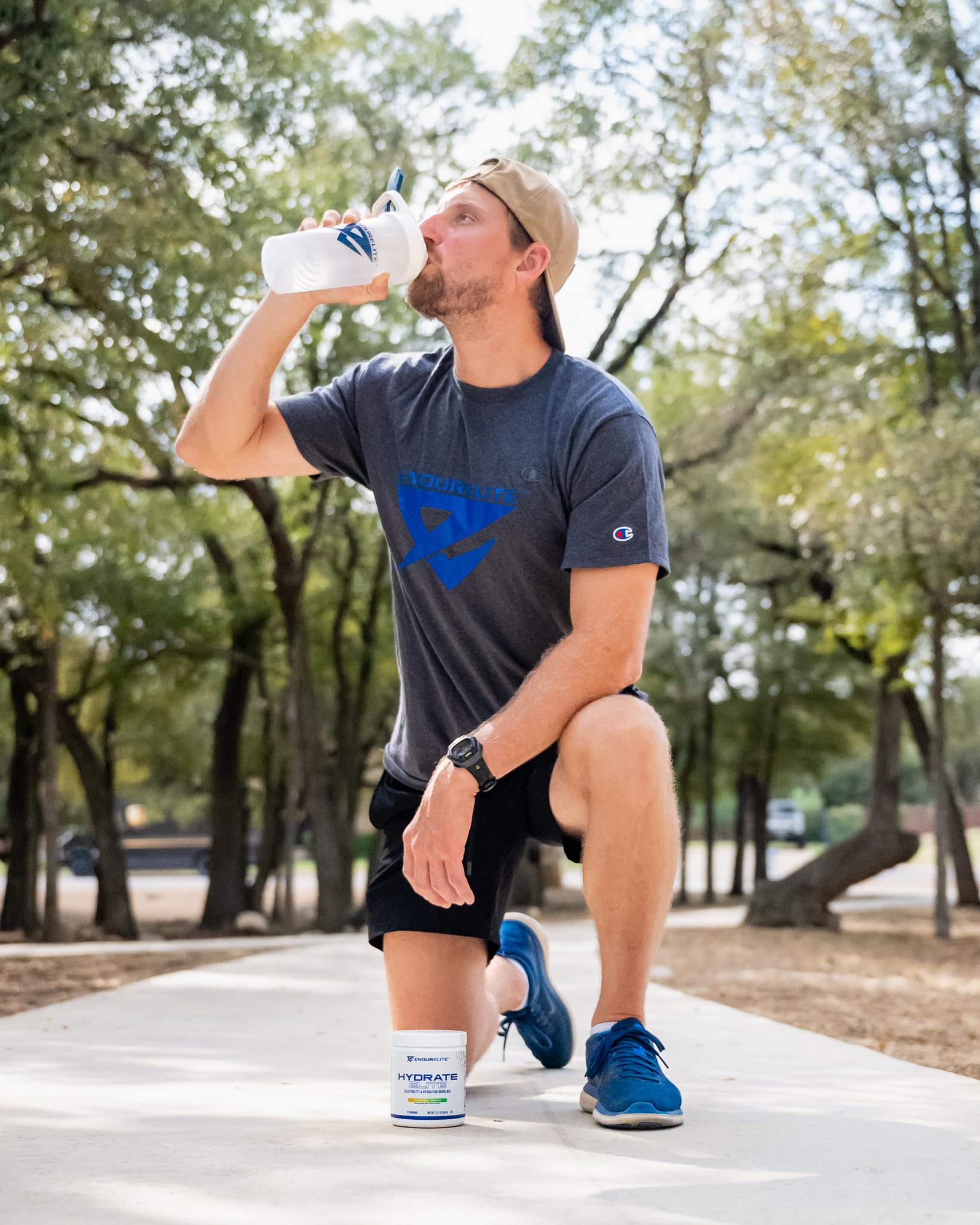 EndurElite Hydrate Elite, práctico para usar en viaje y entrenamientos fuera de casa.