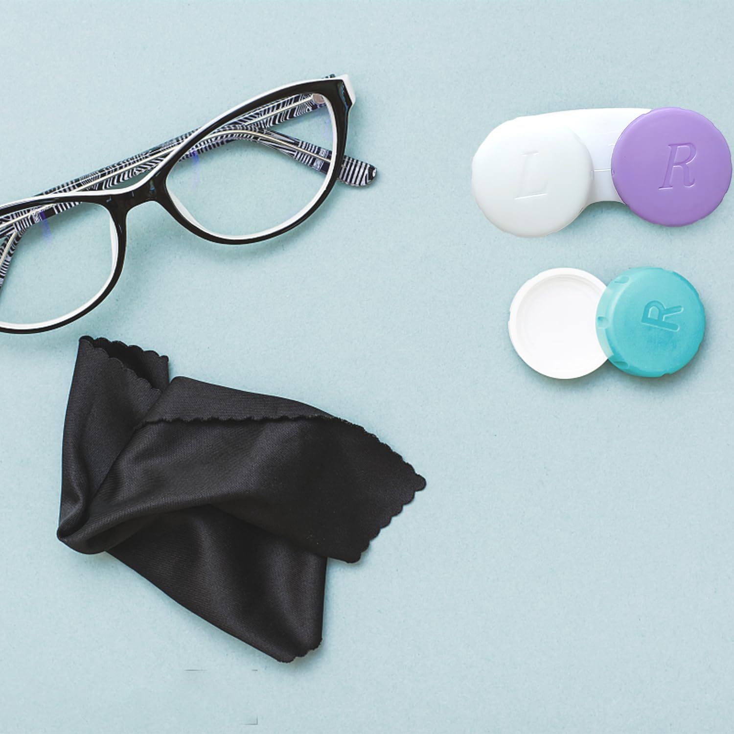 Kit Erewa para mantener lentes organizados en viajes.