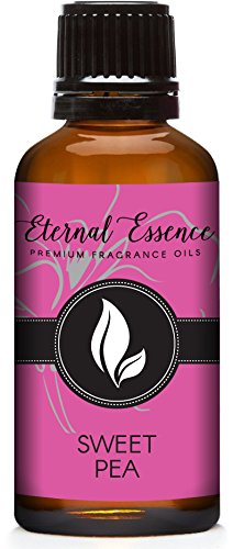 Eternal Essence Oils Sweet Pea: botella de vidrio ámbar para fragancias duraderas.
