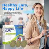 Parche EXVITAMIN aplicado detrás de la oreja para mayor comodidad.