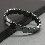 Pulsera Feisuo hematita detalle premium: toque de sofisticación diaria.