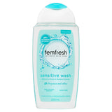 Femfresh Lavado Íntimo Sensitivo, botella de 250 ml para piel delicada.
