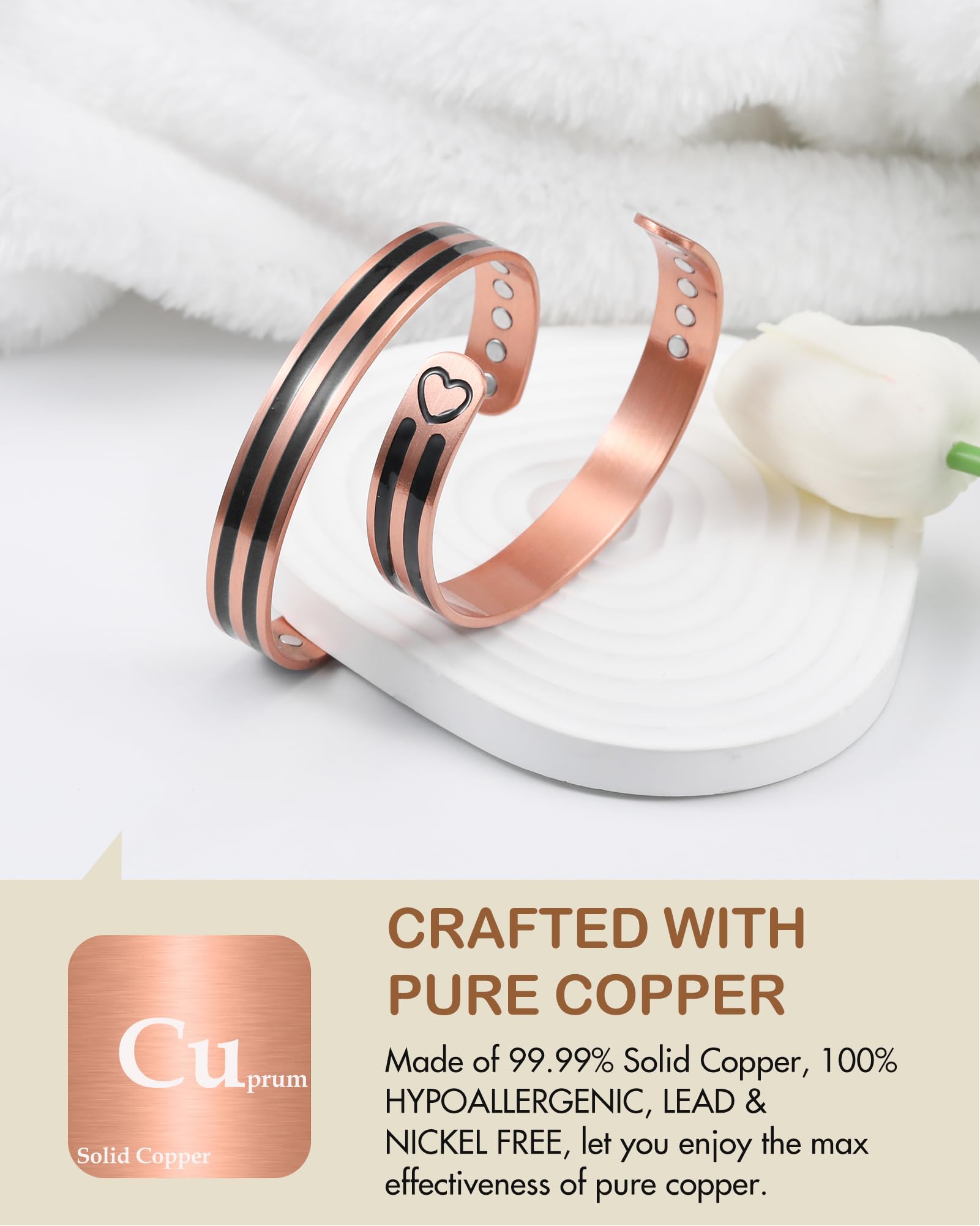 Feraco brazalete cobre, diseño de doble línea, visual ligero y moderno.