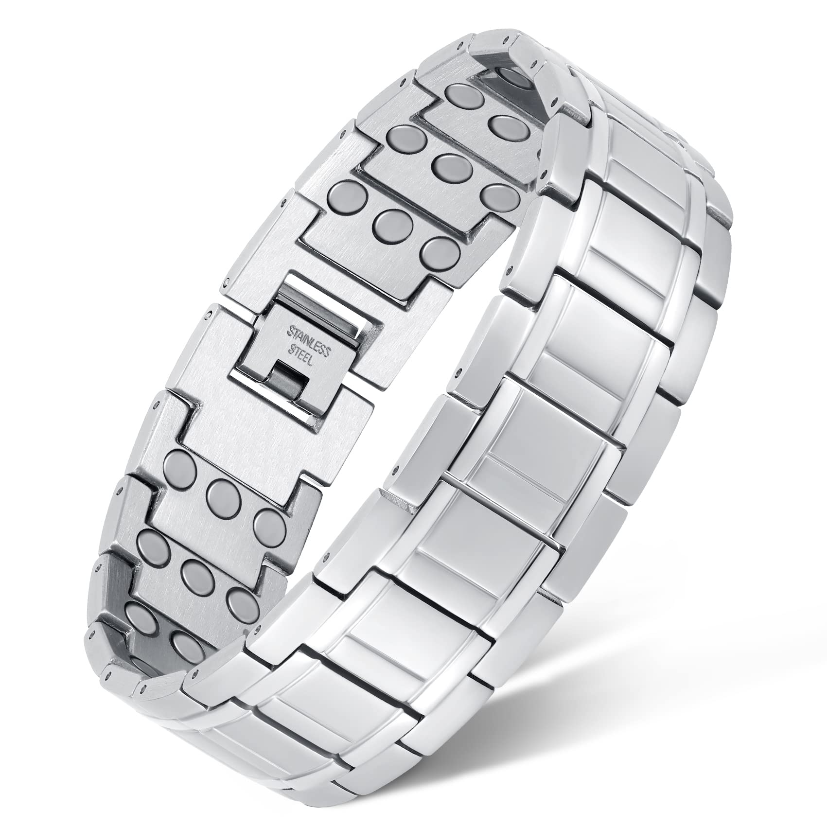 Pulsera magnética Feraco para hombre con tres filas en titanio, look robusto para uso diario.