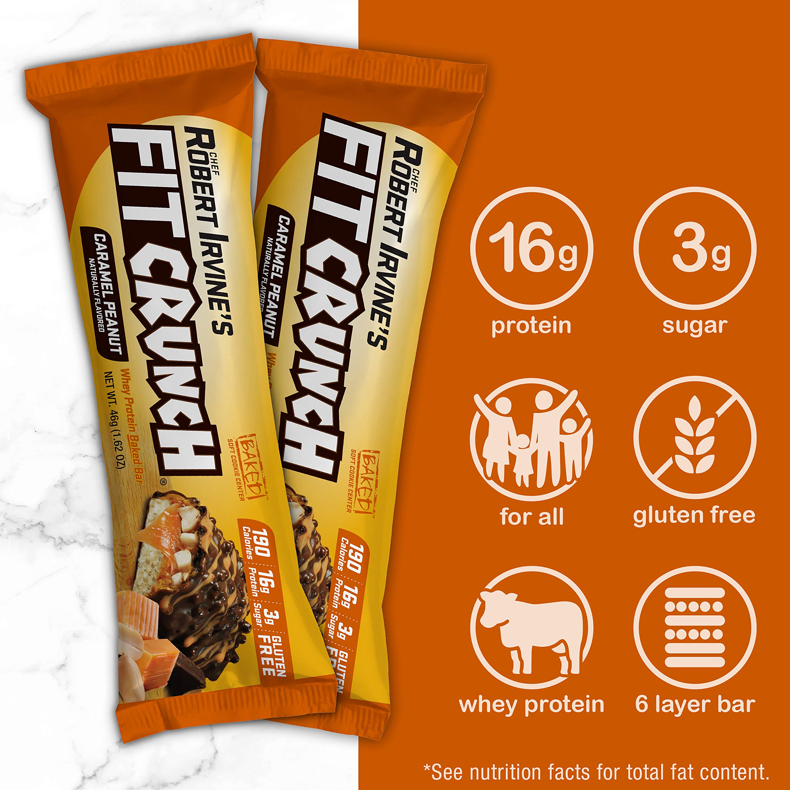 FITCRUNCH barra proteica, detalle de capas, horneada para un bocado sabroso.