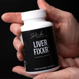 Fixxr Liver: etiqueta cercana mostrando la fórmula y la marca.