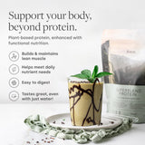 Form Superblend proteína vainilla mezcla agua, fuente vegetal para recuperación diaria.