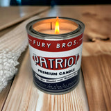 Vela Patriot Fury Bros vertido a mano en Estados Unidos