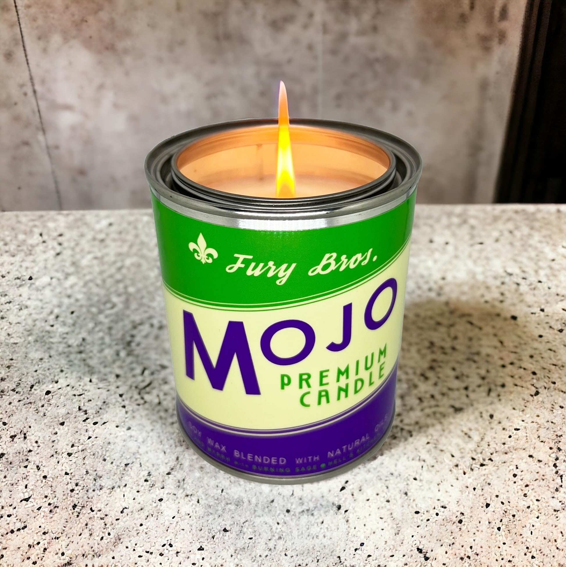 Fragancia Mojo de Fury Bros, envolvente para rituales diarios.