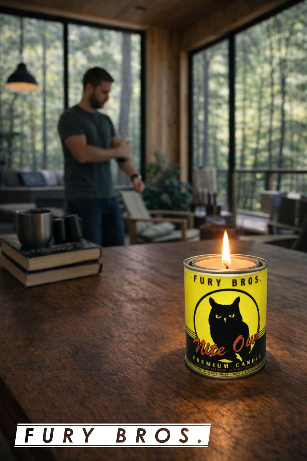 Vela Fury Bros Nite Owl peso 12,5 onzas y duración de 70-80 horas.