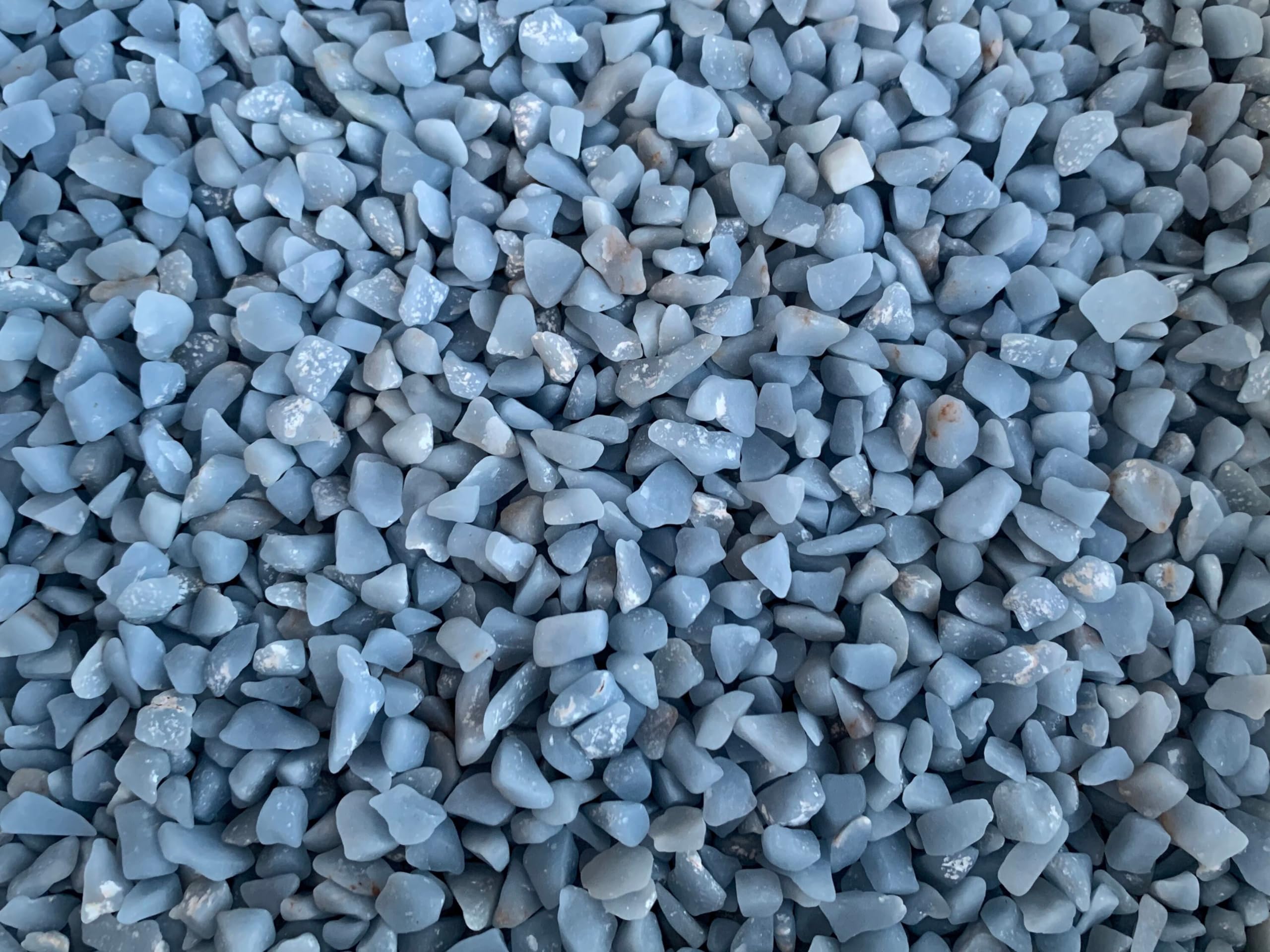 GAF TREASURES Angelite chips para resina epoxi y arte en madera.