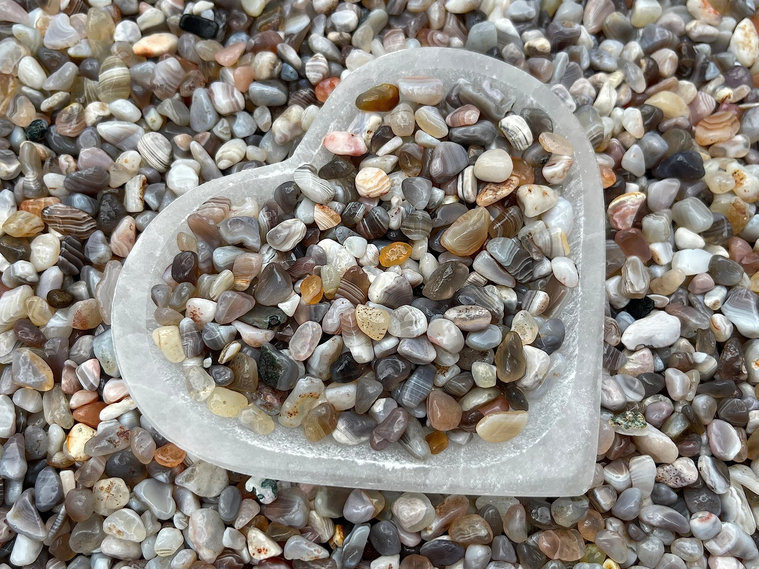 GAF Treasures Botswana Agate Chips de 6 mm, perfectos para decoraciones en macetas.
