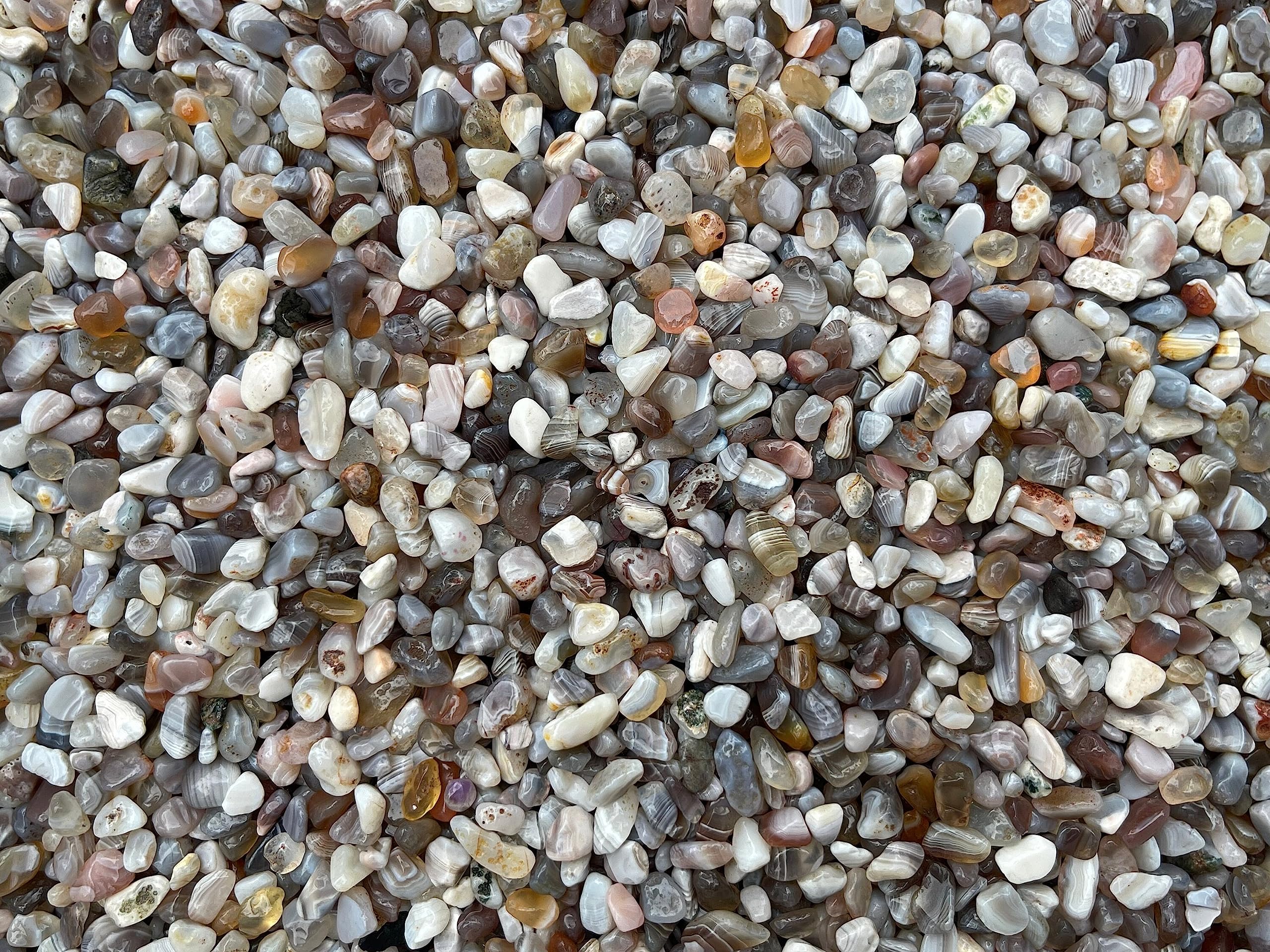 GAF Treasures Botswana Agate Chips para artesanía y decoración.
