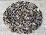 GAF TREASURES cristales mini cuarzo negro rutilado, perfectos para mosaicos y acentos decorativos